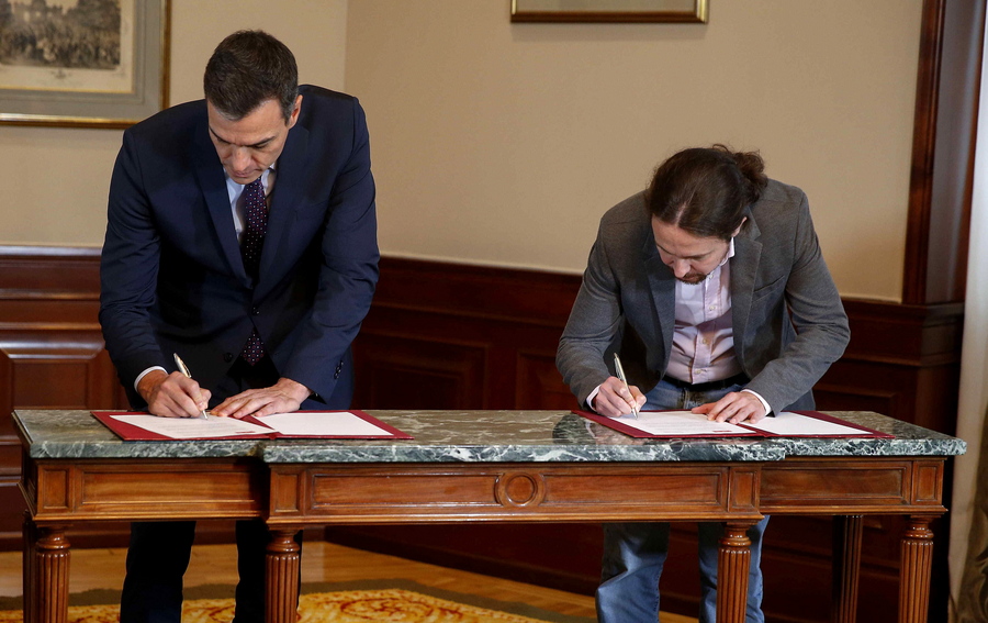 Socialist Party and Unidas Podemos sign a pre-agreement for a coalition government
