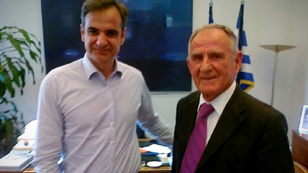 305886-305849-mitsotakis_1