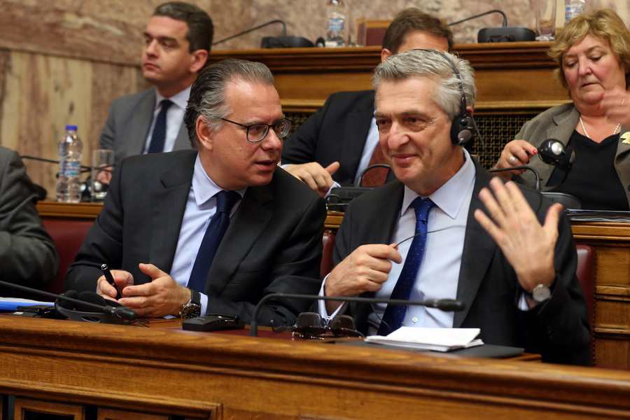 ΒΟΥΛΗ ΕΠΙΤΡΟΠΗ GRANDI F