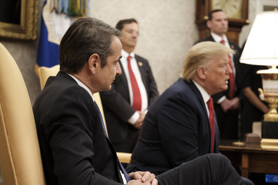ΗΠΑ ΟΥΑΣΙΝΓΚΤΟΝ ΛΕΥΚΟΣ ΟΙΚΟΣ ΜΗΤΣΟΤΑΚΗΣ Κ. ΤΡΑΜΠ Ν. ΣΥΝΑΝΤΗΣΗ