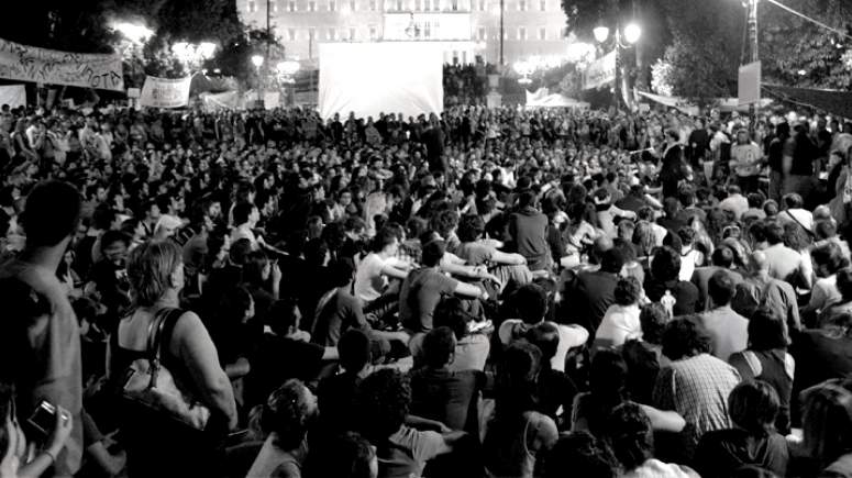 AGANAKTISMENOI SYNTAGMA