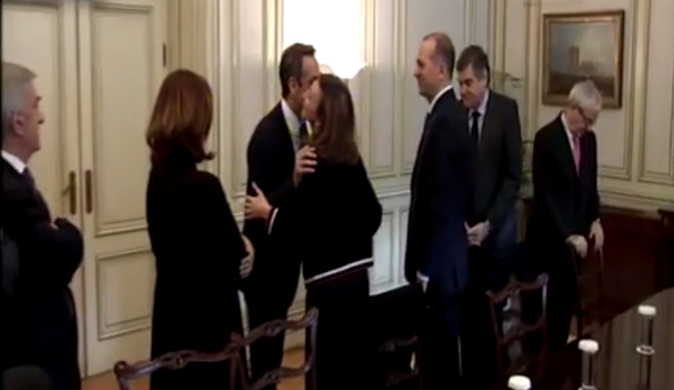 mitsotakis_trablou