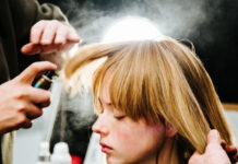 Οδηγίες προστασίας σε νοσοκομεία, κομμωτήρια, κέντρα αισθητικής και μικρά καταστήματα