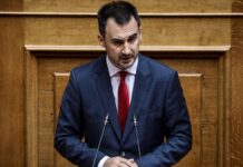 Αλ. Χαρίτσης: Επιβολή διατίμησης στις μάσκες και ελεγχόμενη διανομή της