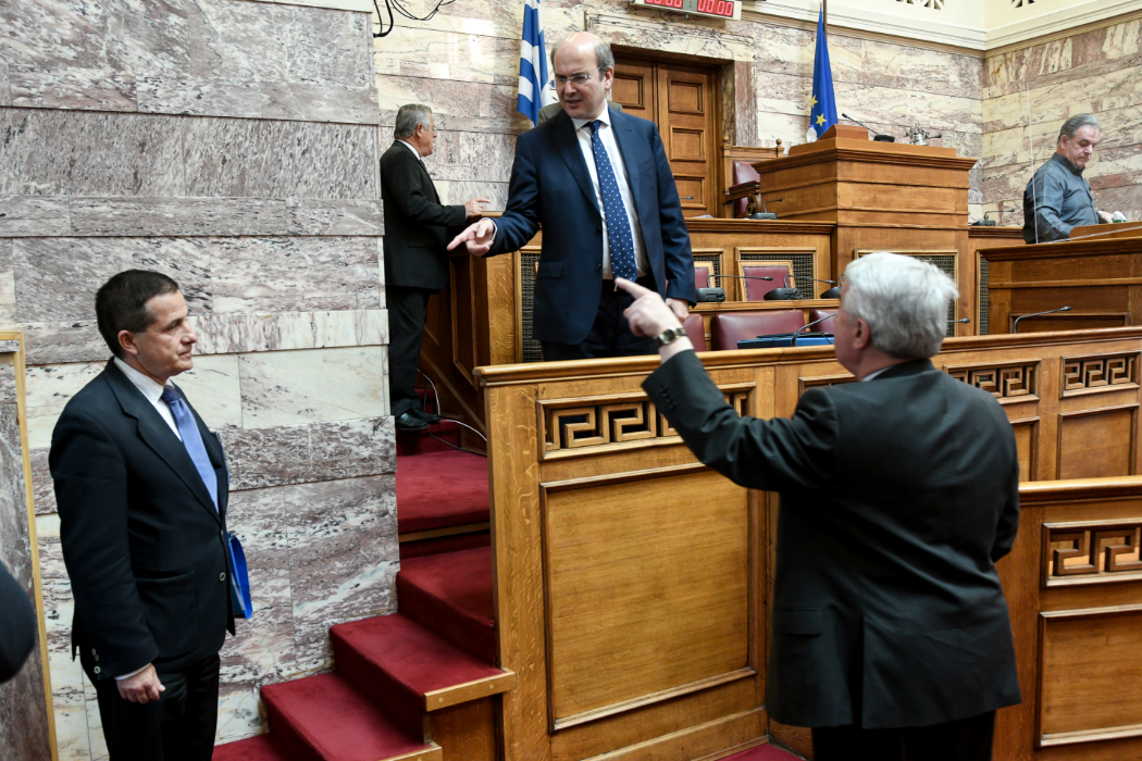 ypepsifistike-epi-tis-arxis-periballontoktono-nomosxedio-xatzidaki