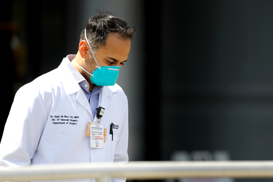 koronaios-3190000-kroysmata-pagkosmios-226880-nekroi