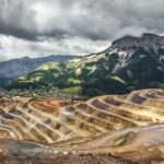 Φιλικό αναπτυξιακό περιβάλλον, με καταστροφή του περιβάλλοντος