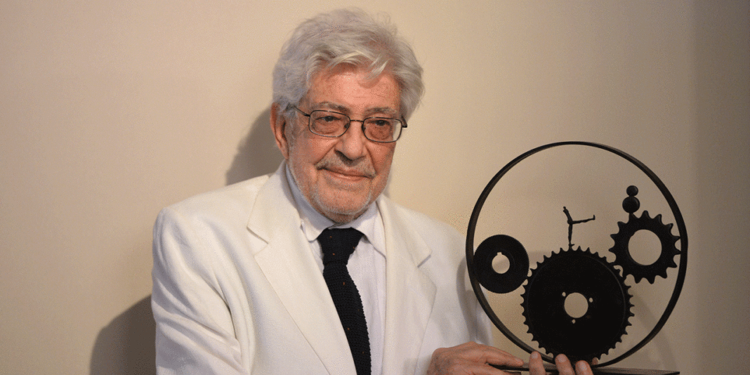 ettore-skola-tesseris-xaraktiristikes-dimioyrgies-toy-skinotheti