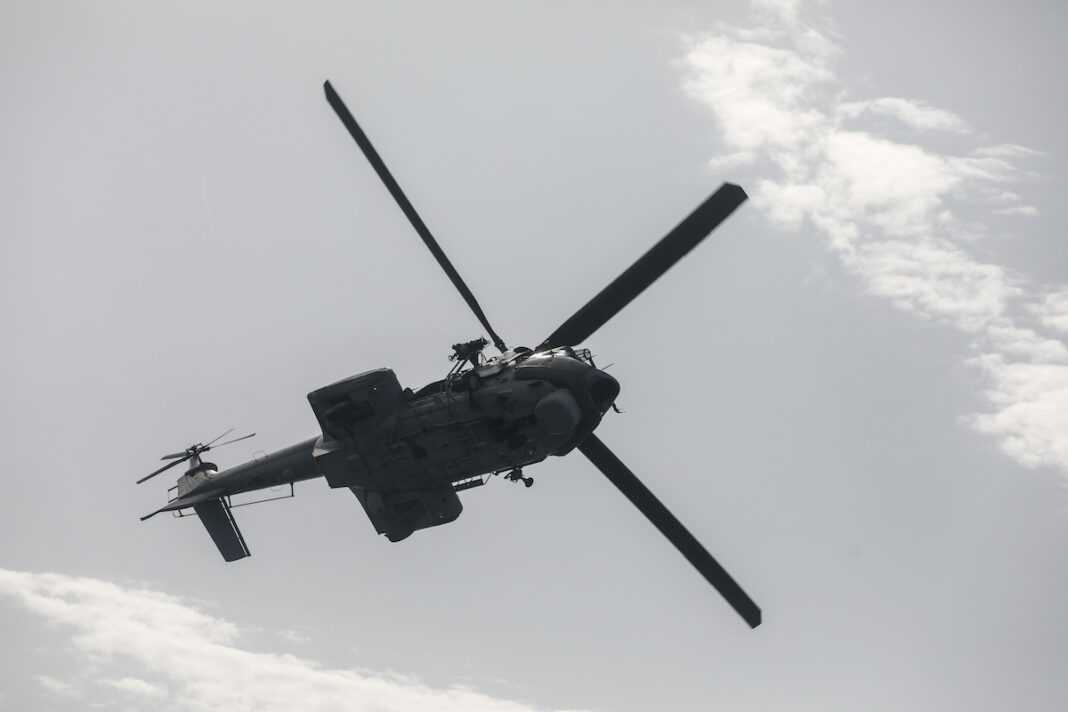 nekroi-oi-pente-agnooymenoi-toy-natoikoy-elikopteroy-poy-synetribi-anoixta-tis-kefalonia