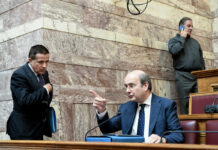 Μισθός 8.314 ευρώ σε νέα golden boys με υπογραφή Χατζηδάκη