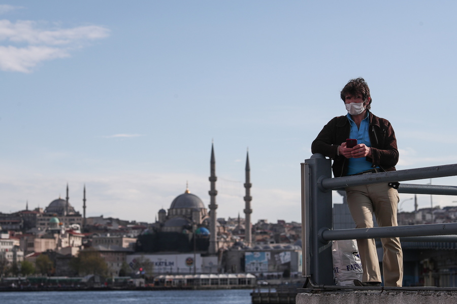 dimoskopisi-oi-toyrkoi-den-theloyn-ton-erntogan