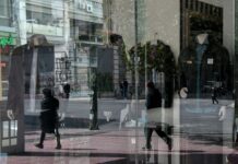 Ψιτ, κορόιδο. Σε κλέβουν