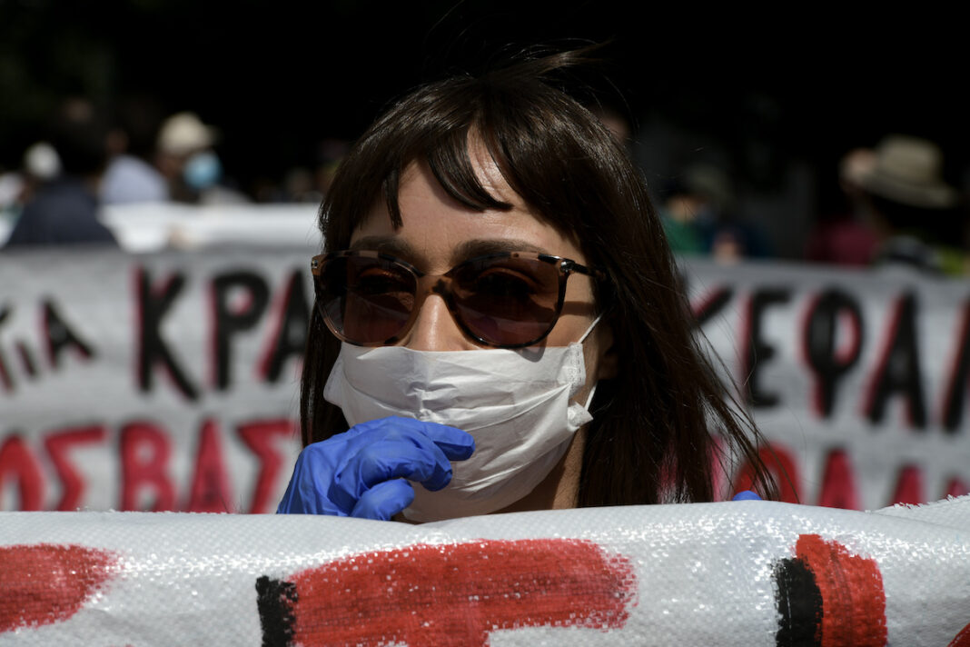 covid-19-kai-ergasiaka-dikaiomata-nea-krisi-palies-syntages