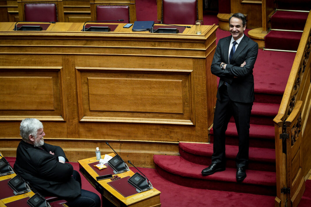 pos-tha-anatrapei-sxedio-mitsotaki-gia-nea-mnimonia