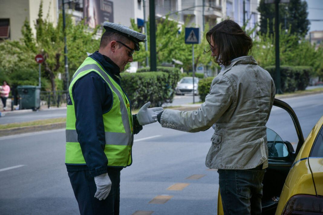 pano-apo-9-ek-eyro-synolika-esoda-apo-ta-prostima-gia-parabiasi-ton-perioristikon-metron