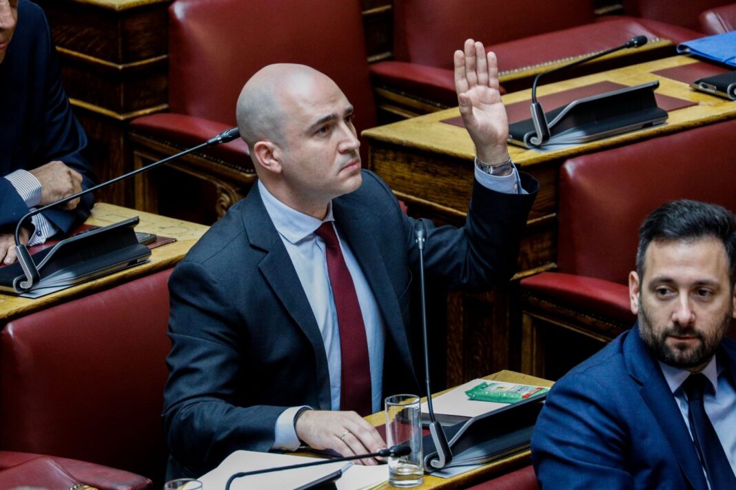 arithmitiki-thanatoy-apo-mpogdano-me-koronaio-kai-mati-binteo