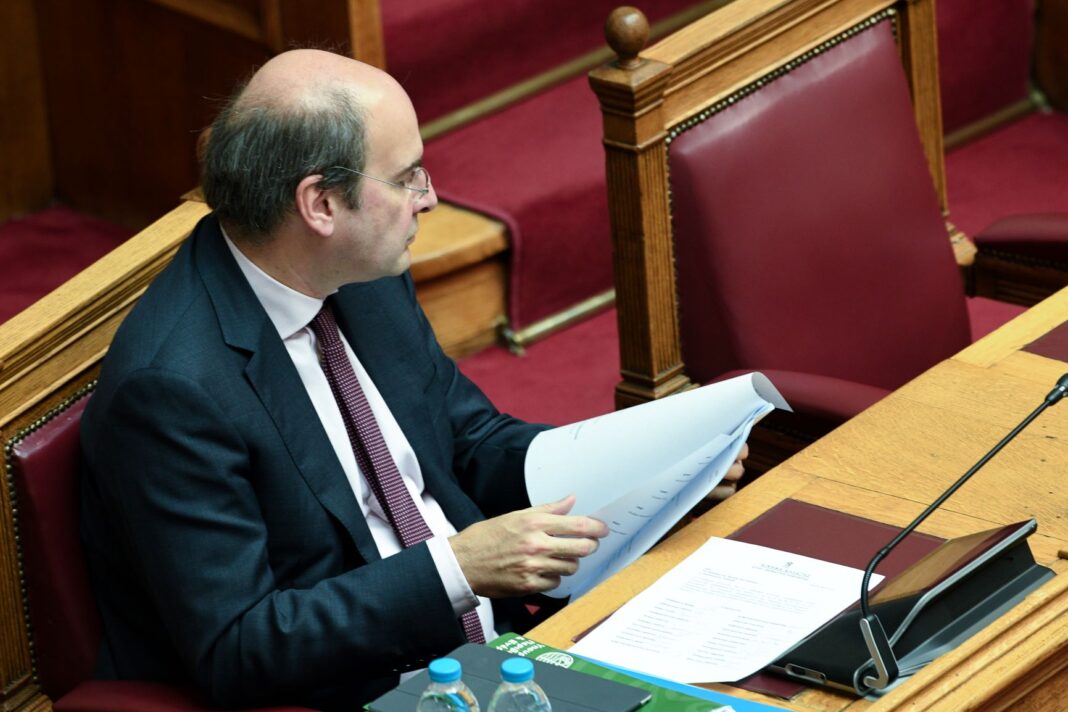 katakraygi-gia-xatzidaki-meiose-apo-ta-175-sta-21-metra-elaxisto-ypsos-ton-ktirion-stin-