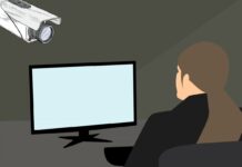 Δέχτηκα να με παρακολουθεί το αφεντικό μου και… αηδίασε